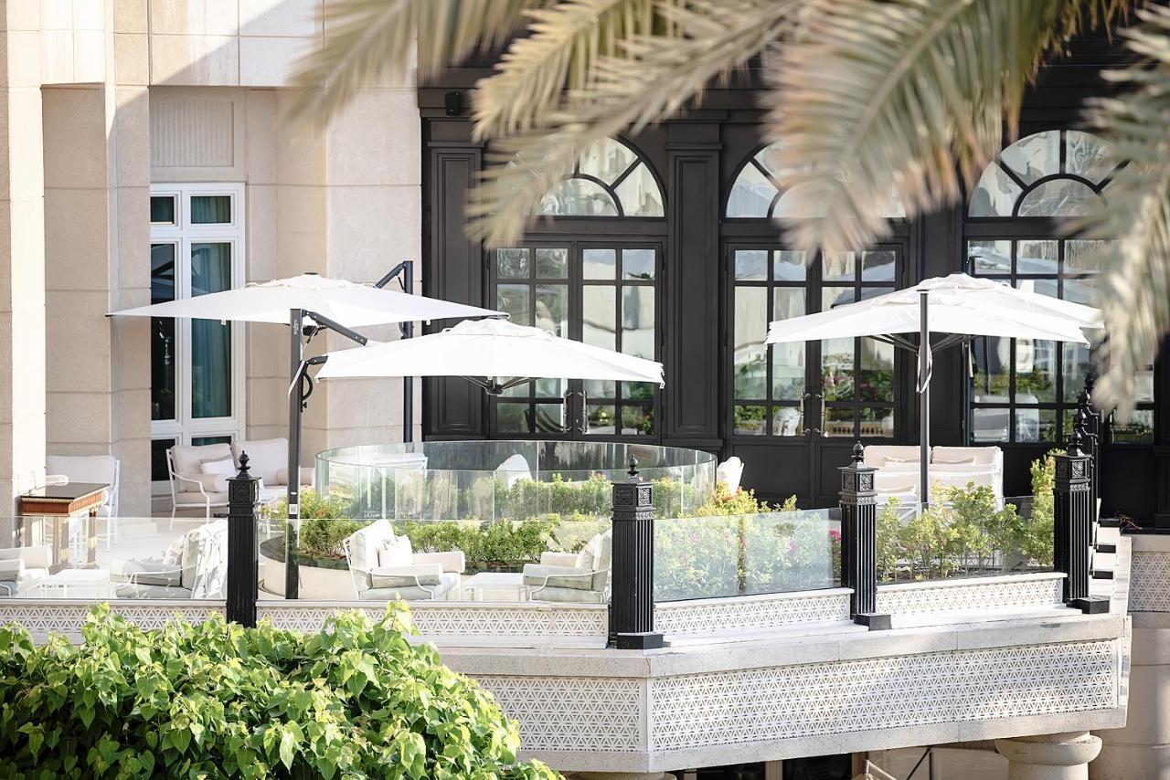 Four Seasons Hotel Doha Eksteriør billede The Palm Beach