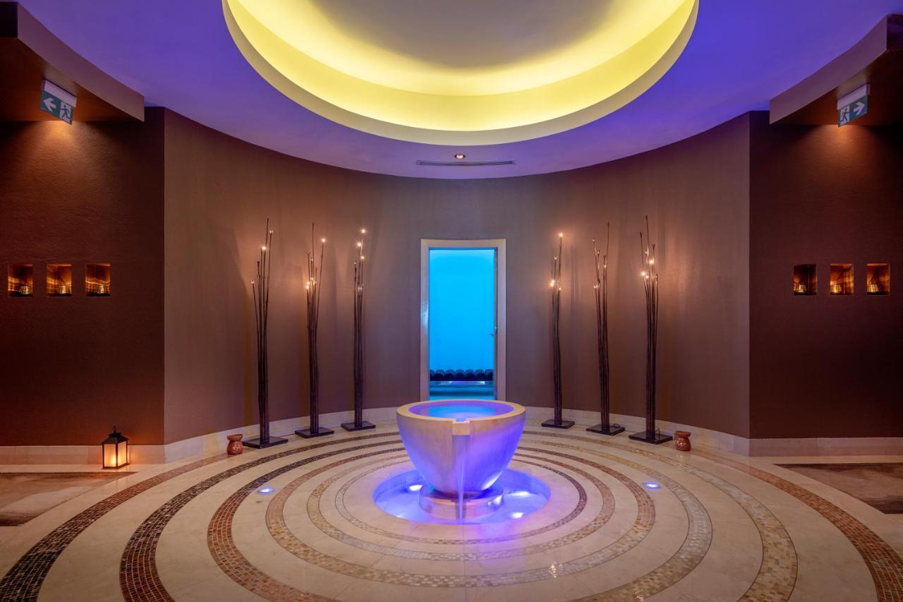 Four Seasons Hotel Doha Eksteriør billede The spa at the Jumeirah Atlantis