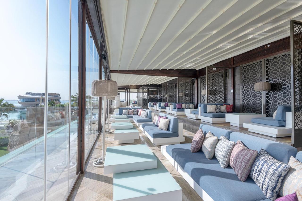 Four Seasons Hotel Doha Eksteriør billede The Sky Bar