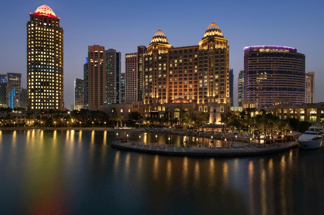 Four Seasons Hotel Doha Eksteriør billede The Fairmont Dubai